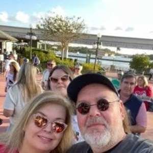 Meet your Posher, Christine